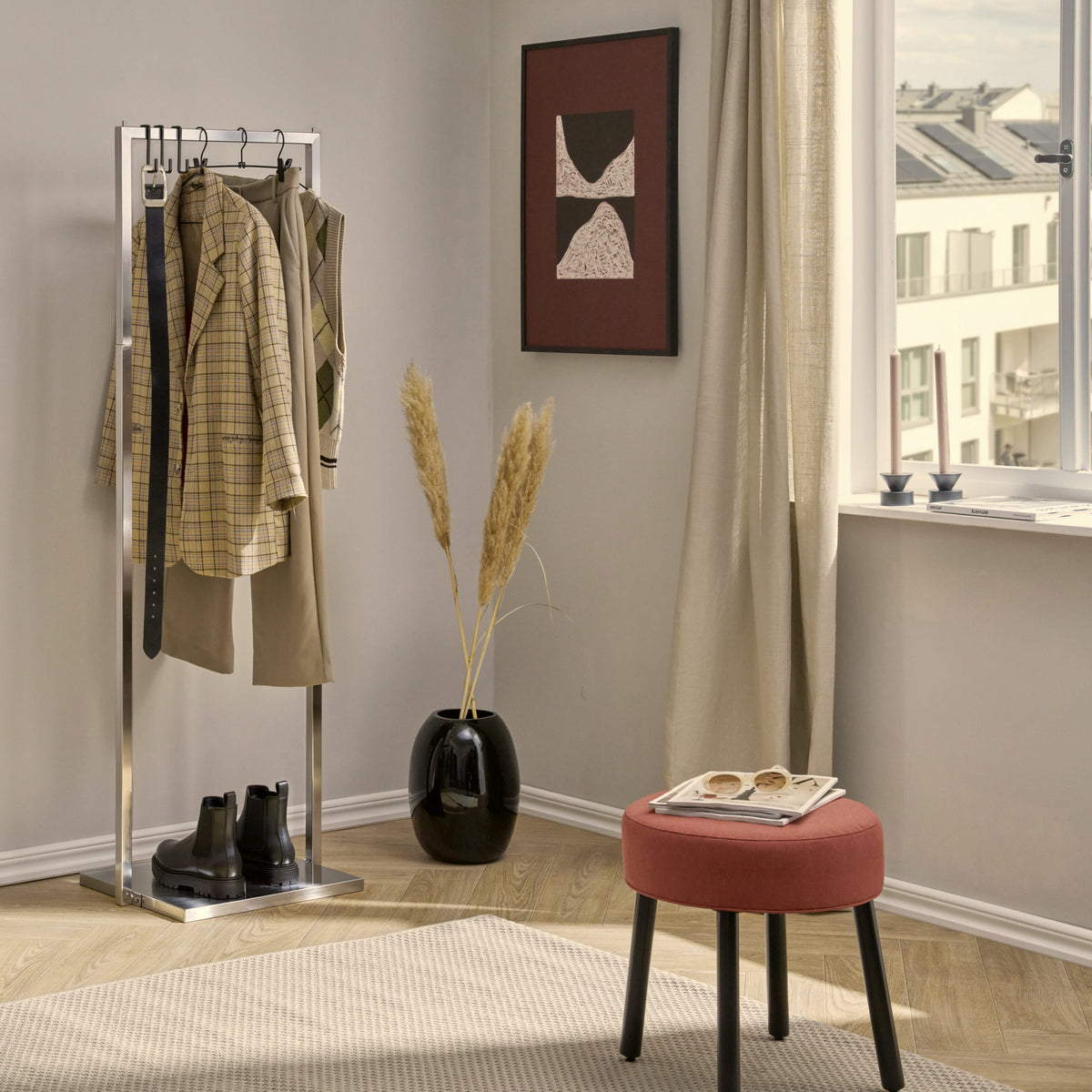 BASIS clothes rack
