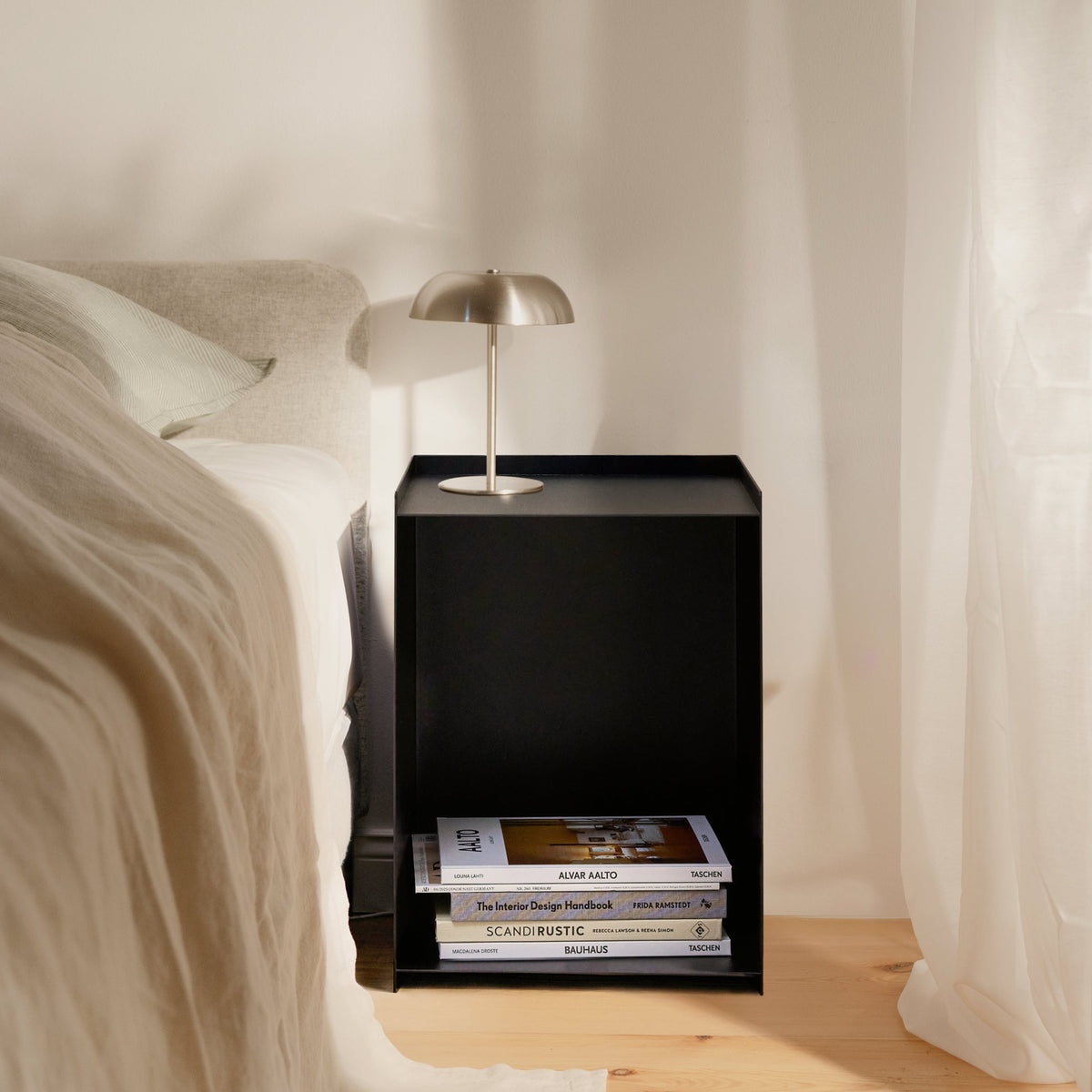 Bedside table CUBOID